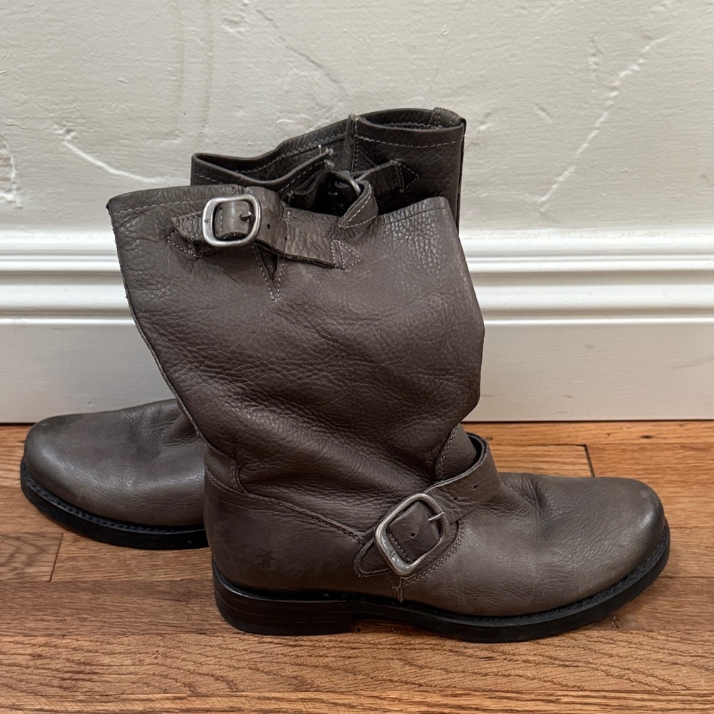 Frye Veronica slouchy boot in Gray Leather
